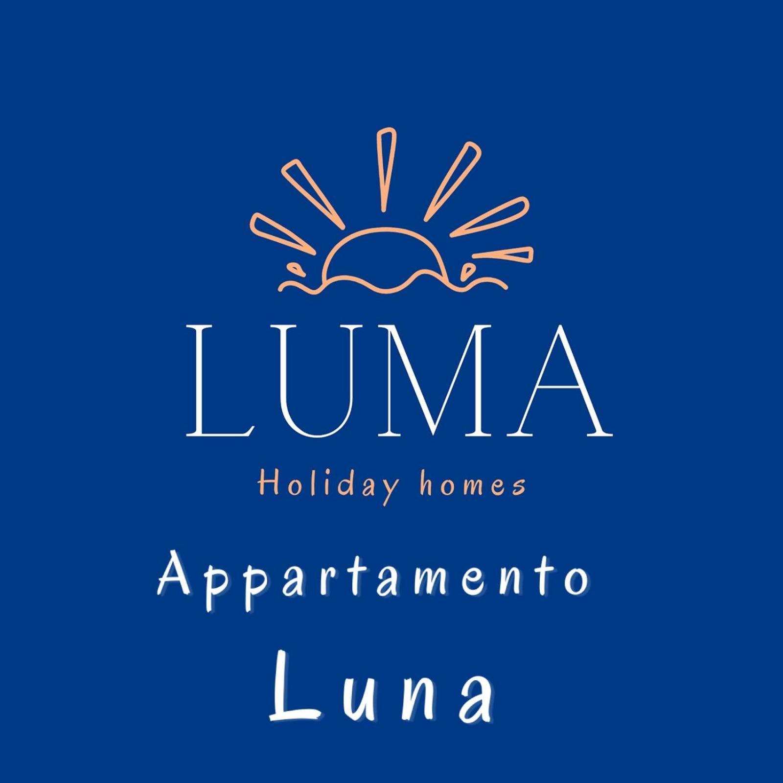 Luma Holiday Homes Mondragone Extérieur photo