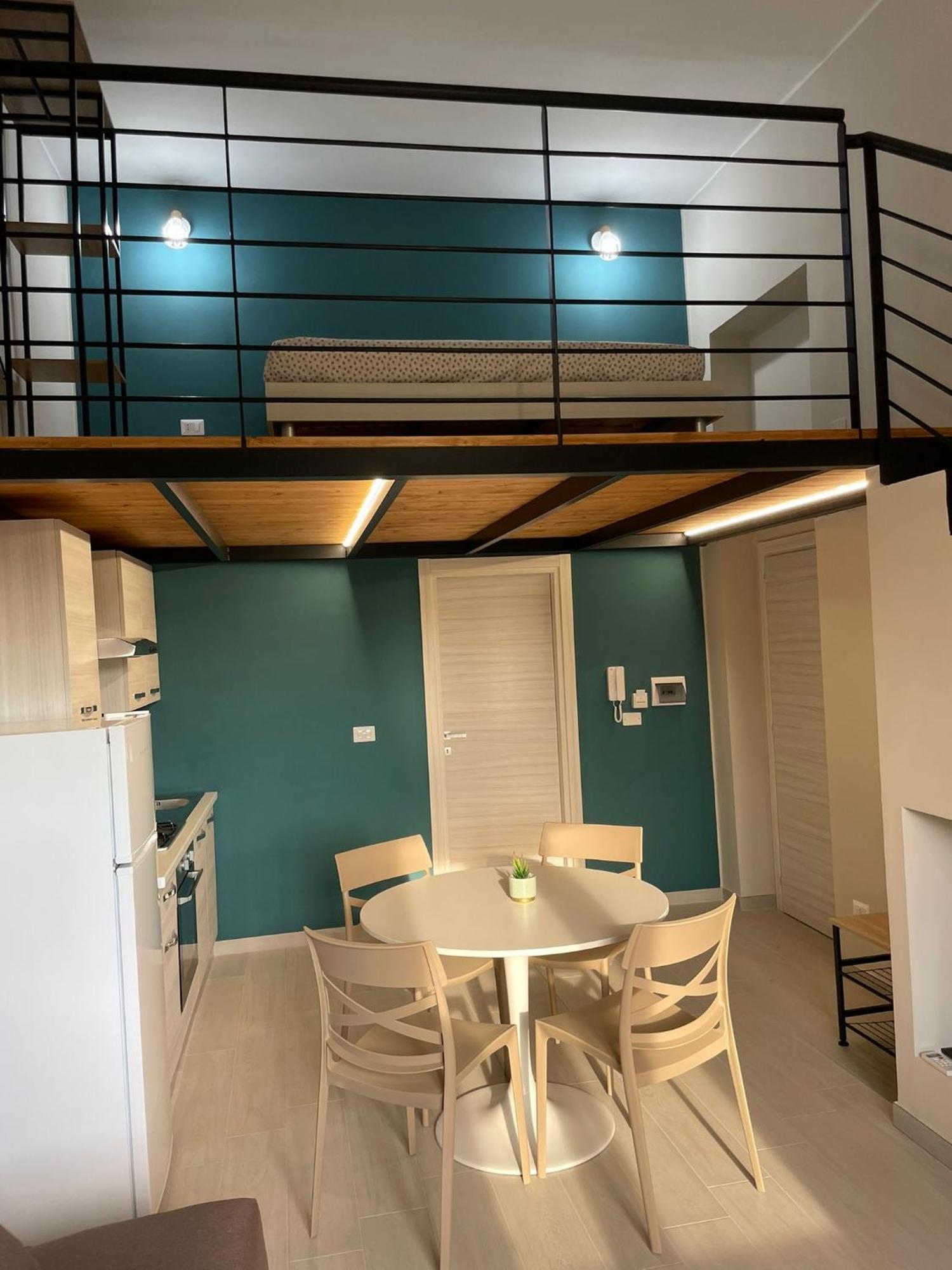Luma Holiday Homes Mondragone Extérieur photo