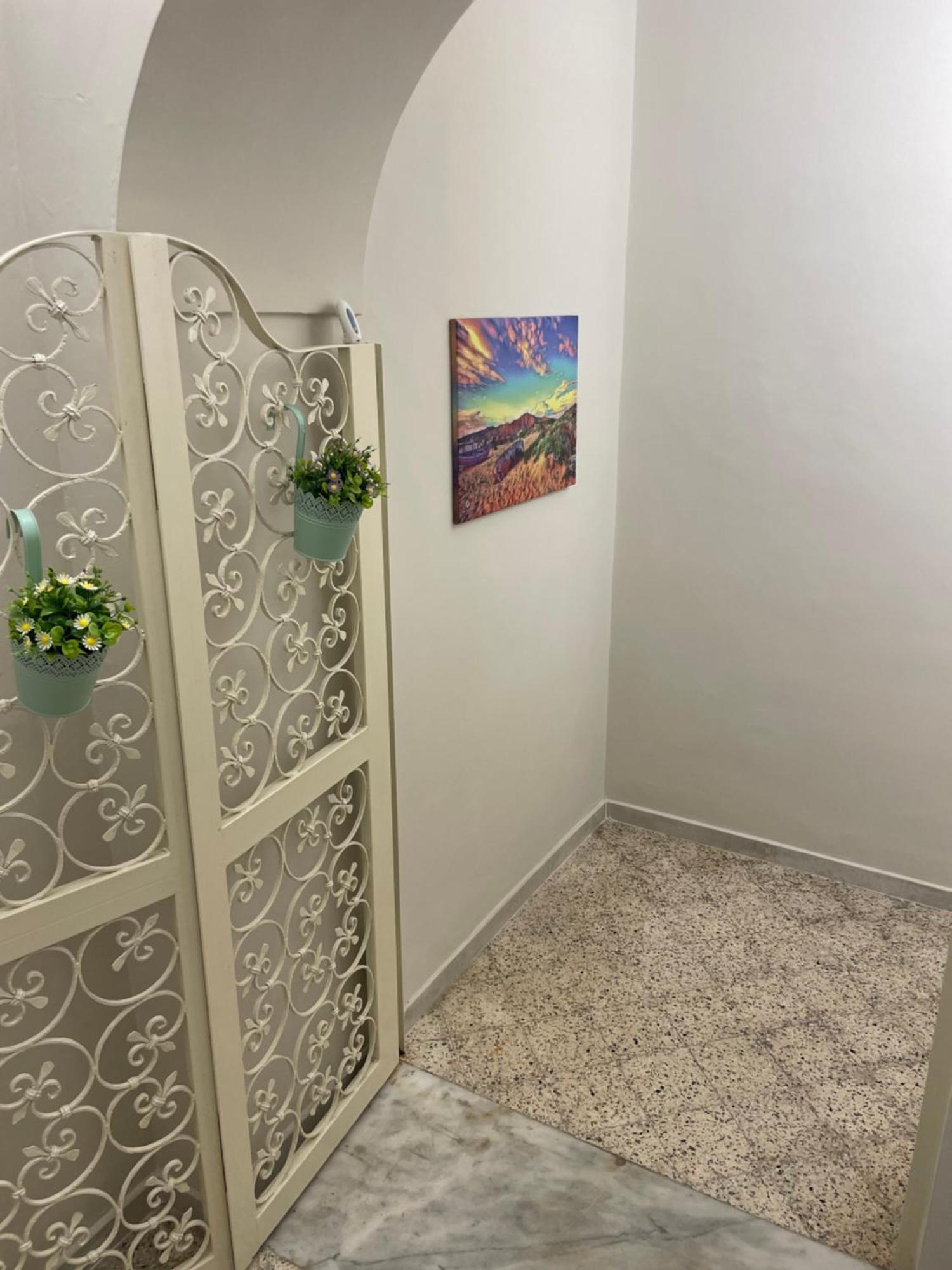 Luma Holiday Homes Mondragone Extérieur photo