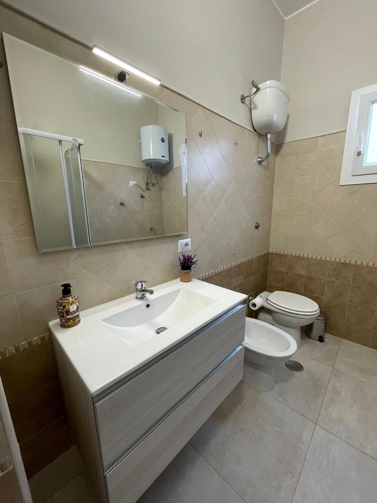Luma Holiday Homes Mondragone Extérieur photo
